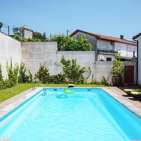 Casa De Luzes *